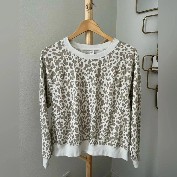 Old Navy Sweater Leopard Size M - Excellent Condition - Picture 6 of 8